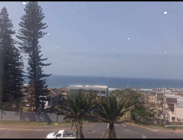 5 BEDROOM HOUSE FOR SALE IN BLUFF